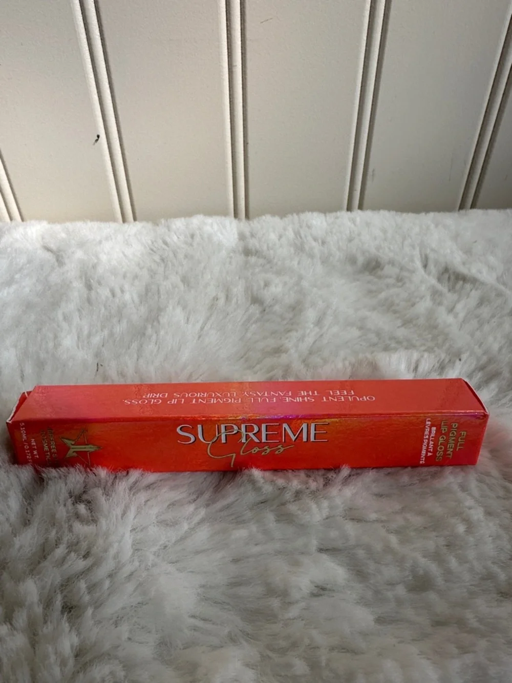 Supreme Gloss Lip Gloss in Entwined